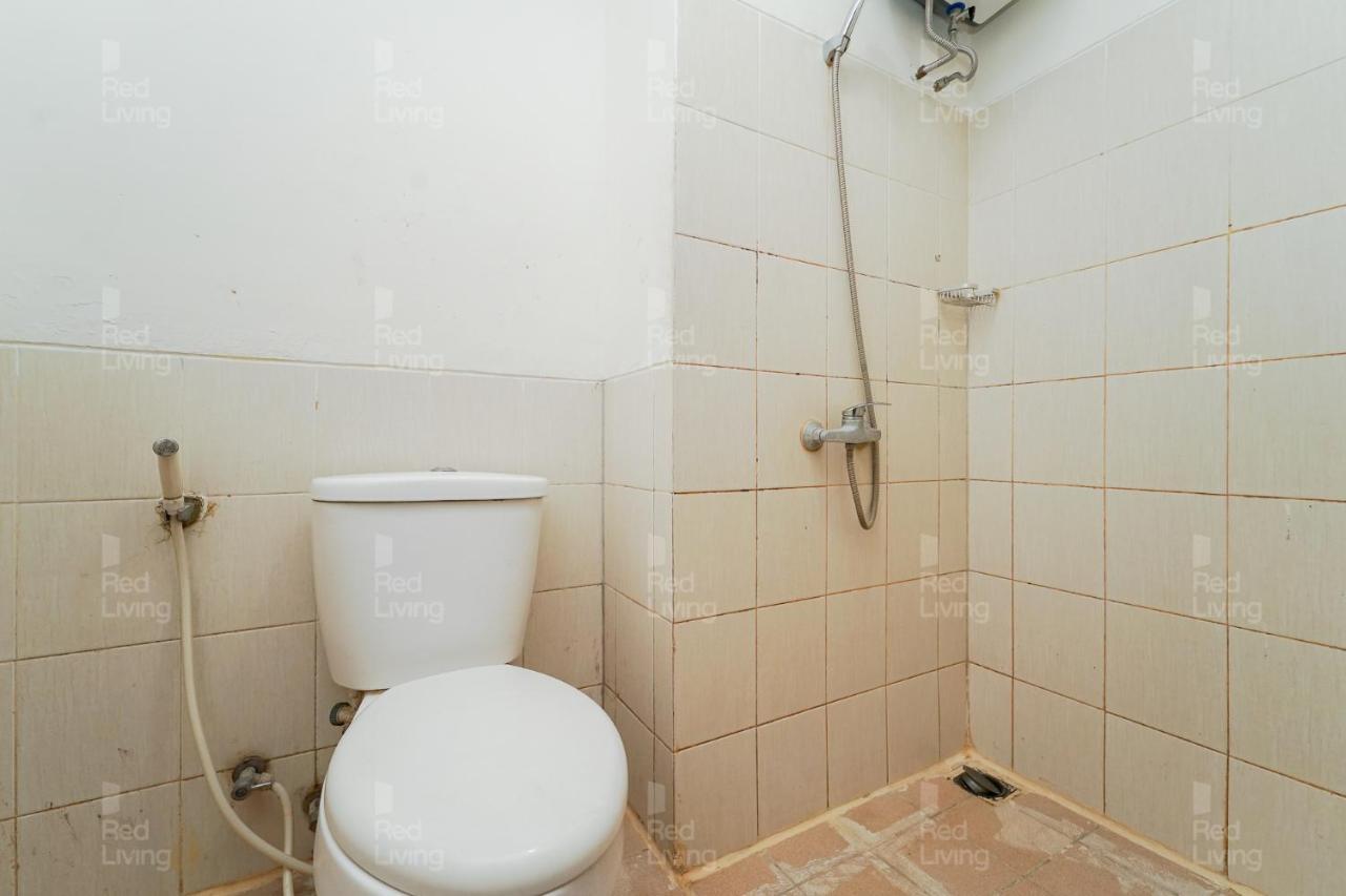 Redliving Apartemen Easton Park Jatinangor - Azhimah Rooms Sumedang 客房 照片